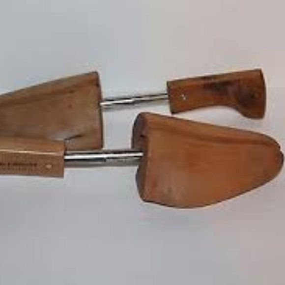 Shoekeepers Other - SHOE KEEPERS Mohawk Cedar Shoe Tree - 5 and 6